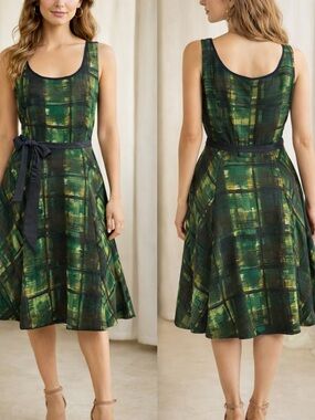 Anthropologie Maeve Dress Size 4
Green Plaid Fit & Flare Belted Midi